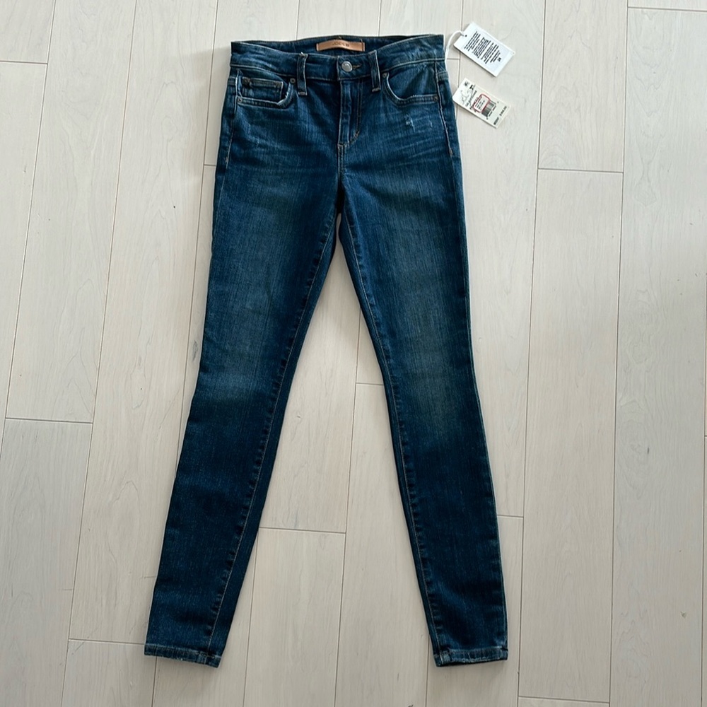 The icon Mid Rise skinny ankle
